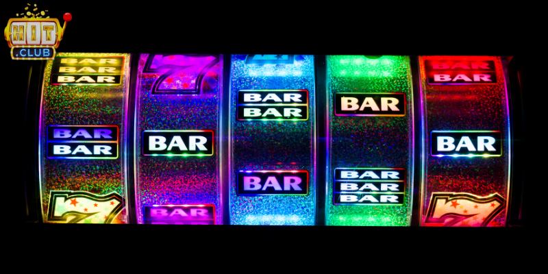 HIT CLUB thu hút đông đảo hội viên Việt Nam